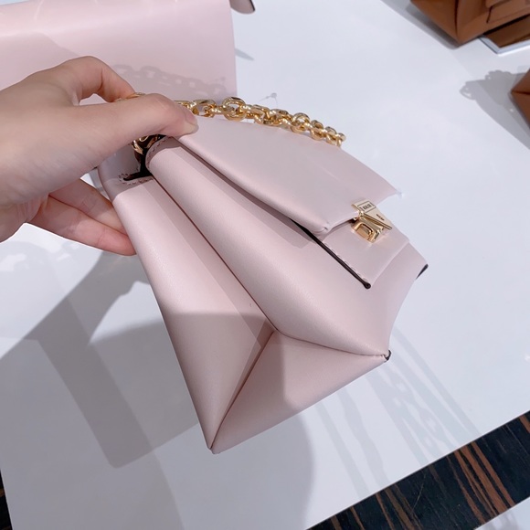 Michael Kors Cece Medium Shoulder Bag - Picture 3 of 7